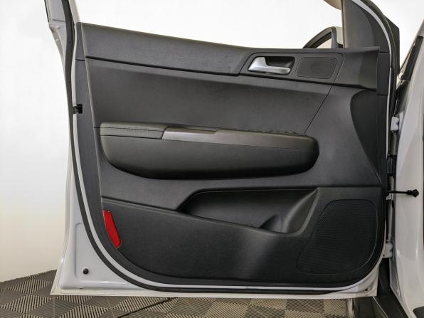 Kia Sportage IV Рестайлинг с пробегом 2021 года, цена 2 550 000 рублей, 74102 км, внедорожник, Автокод Объявления