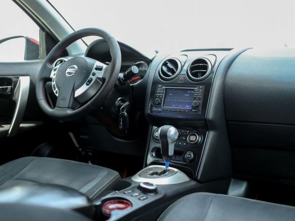 Nissan Qashqai I Рестайлинг с пробегом 2010 года, цена 949 000 рублей, 175263 км, внедорожник, Автокод Объявления