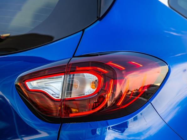 Renault Kaptur I Рестайлинг с пробегом 2021 года, цена 1 628 000 рублей, 74630 км, внедорожник, Автокод Объявления