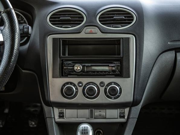 Ford Focus II Рестайлинг с пробегом 2011 года, цена 598 000 рублей, 244886 км, седан, Автокод Объявления