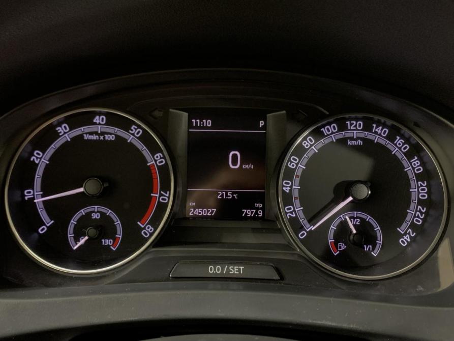 Skoda Rapid I Москва  - изображение 14