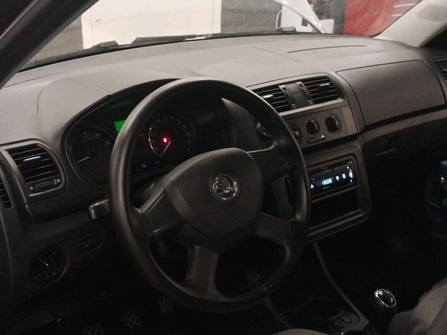 Skoda Fabia II Рестайлинг Санкт-Петербург  - изображение 7