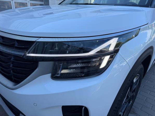 Kia Seltos I Рестайлинг с пробегом 2025 года, цена 2 599 000 рублей, 5 км, внедорожник, Автокод Объявления