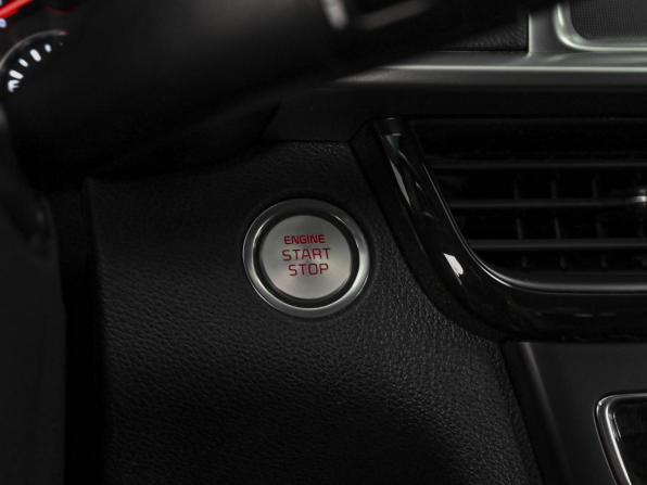 Kia Optima IV Рестайлинг с пробегом 2019 года, цена 1 918 111 рублей, 83029 км, седан, Автокод Объявления