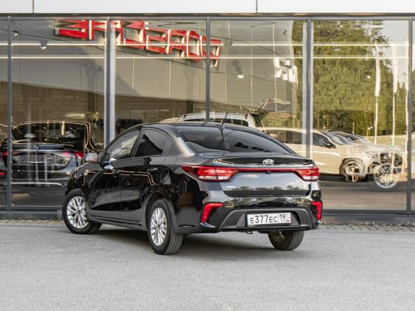 Kia Rio IV с пробегом 2019 года, цена 1 397 000 рублей, 98727 км, седан, Автокод Объявления
