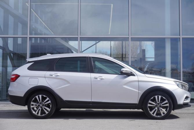 Lada (ВАЗ) Vesta I с пробегом 2020 года, цена 1 099 000 рублей, 176801 км, универсал, Автокод Объявления