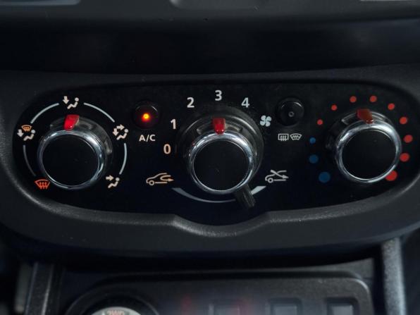 Renault Duster I Рестайлинг с пробегом 2015 года, цена 1 020 000 рублей, 174400 км, внедорожник, Автокод Объявления