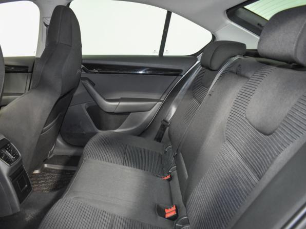 Skoda Octavia III (A7) с пробегом 2015 года, цена 1 237 986 рублей, 112495 км, лифтбек, Автокод Объявления