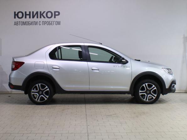 Renault Logan II Рестайлинг с пробегом 2019 года, цена 1 399 000 рублей, 16637 км, седан, Автокод Объявления