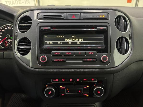 Volkswagen Tiguan I Рестайлинг с пробегом 2012 года, цена 1 390 000 рублей, 174000 км, внедорожник, Автокод Объявления