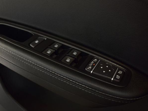 Renault Arkana I с пробегом 2021 года, цена 1 755 999 рублей, 84389 км, внедорожник, Автокод Объявления