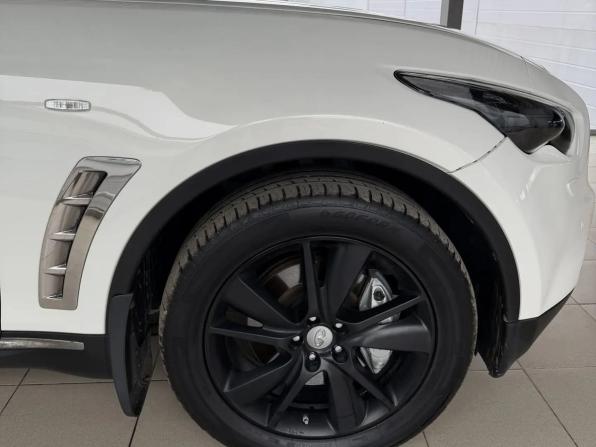 Infiniti FX II (S51) Рестайлинг с пробегом 2011 года, цена 2 050 000 рублей, 227000 км, внедорожник, Автокод Объявления