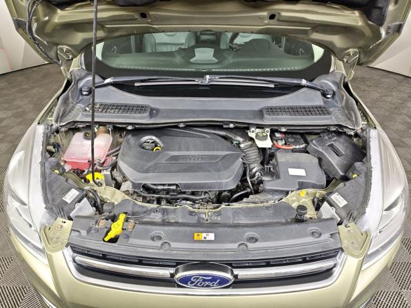 Ford Kuga II с пробегом 2014 года, цена 943 000 рублей, 237901 км, внедорожник, Автокод Объявления