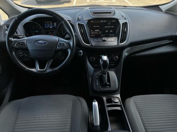 Ford C-MAX II Рестайлинг с пробегом 2016 года, цена 1 037 000 рублей, 163711 км, компактвэн, Автокод Объявления