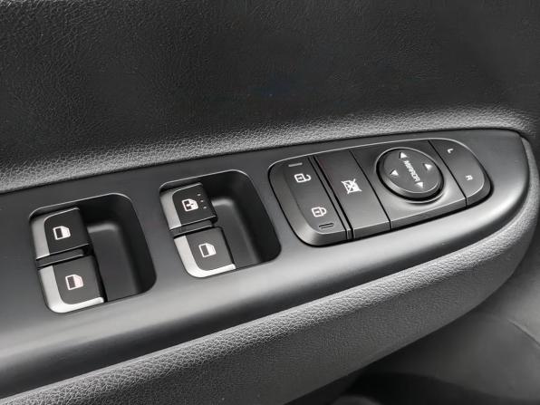 Kia Rio IV с пробегом 2018 года, цена 1 444 000 рублей, 80368 км, хэтчбек, Автокод Объявления