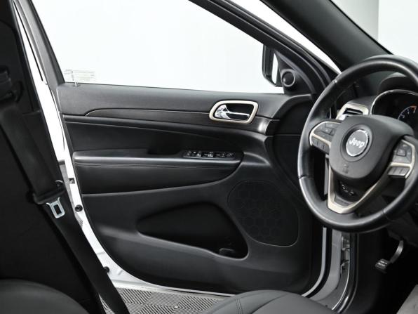Jeep Grand Cherokee IV (WK2) с пробегом 2013 года, цена 1 849 000 рублей, 152000 км, внедорожник, Автокод Объявления