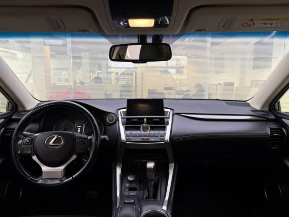 Lexus NX I с пробегом 2015 года, цена 2 599 000 рублей, 157000 км, внедорожник, Автокод Объявления