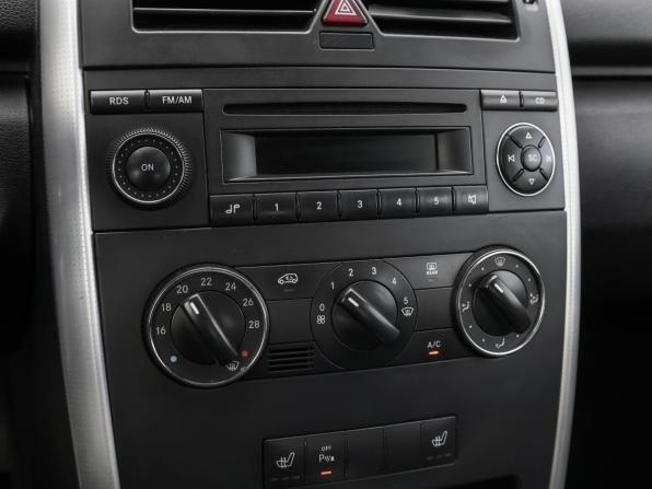 Mercedes-Benz A-Класс II (W169) Рестайлинг с пробегом 2008 года, цена 649 000 рублей, 195972 км, хэтчбек, Автокод Объявления