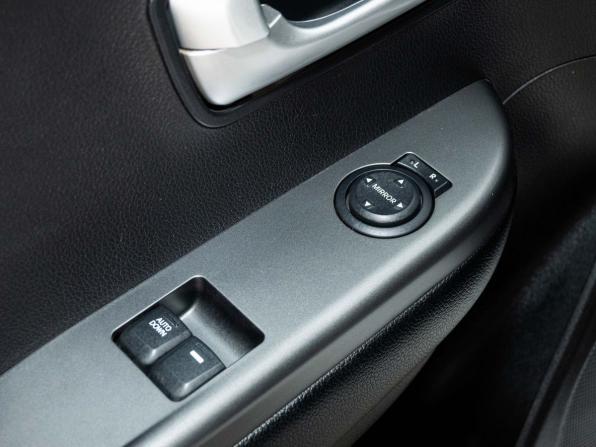 Kia Rio III Рестайлинг с пробегом 2017 года, цена 1 050 000 рублей, 179000 км, седан, Автокод Объявления