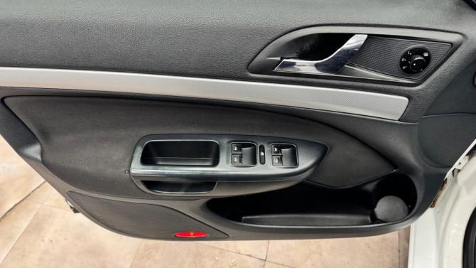 Skoda Octavia II (A5) Рестайлинг с пробегом 2012 года, цена 690 000 рублей, 257485 км, лифтбек, Автокод Объявления