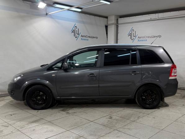 Opel Zafira B Рестайлинг с пробегом 2011 года, цена 799 800 рублей, 132000 км, компактвэн, Автокод Объявления