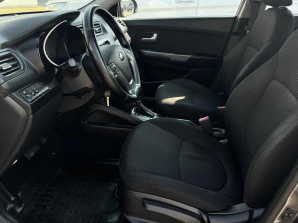 Kia Rio III Рестайлинг с пробегом 2016 года, цена 989 245 рублей, 170734 км, седан, Автокод Объявления