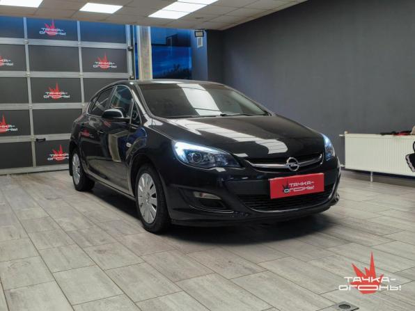 Opel Astra J Рестайлинг с пробегом 2014 года, цена 680 000 рублей, 124000 км, хэтчбек, Автокод Объявления