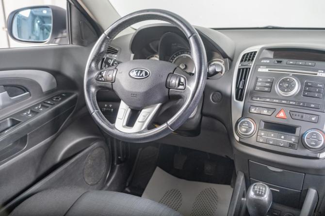 Kia Ceed I Рестайлинг с пробегом 2012 года, цена 799 000 рублей, 151800 км, хэтчбек, Автокод Объявления