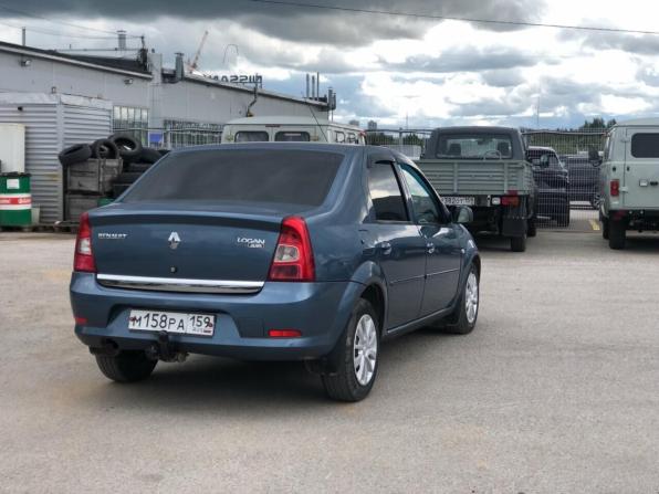 Renault Logan I Рестайлинг с пробегом 2013 года, цена 375 000 рублей, 212488 км, седан, Автокод Объявления