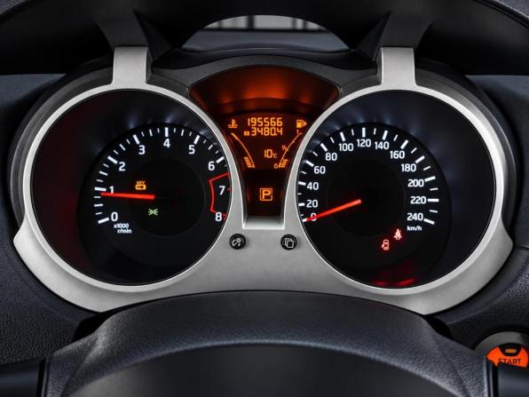 Nissan Juke I с пробегом 2012 года, цена 989 000 рублей, 195566 км, внедорожник, Автокод Объявления