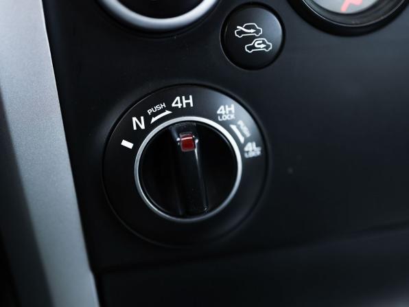 Suzuki Grand Vitara II Рестайлинг 2 с пробегом 2013 года, цена 949 000 рублей, 263930 км, внедорожник, Автокод Объявления