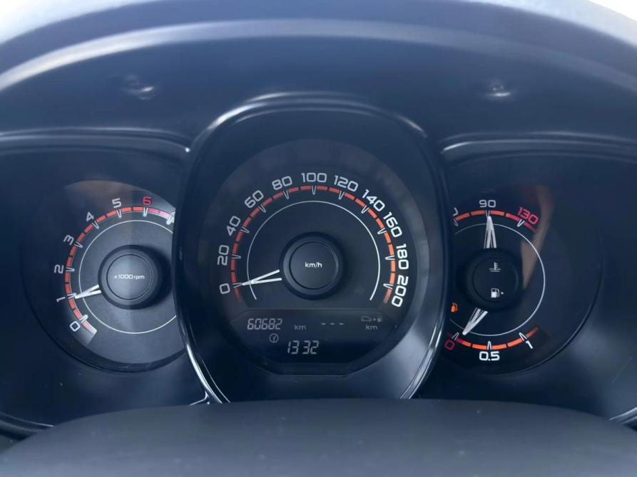 Lada (ВАЗ) Vesta I Краснодар  - изображение 18