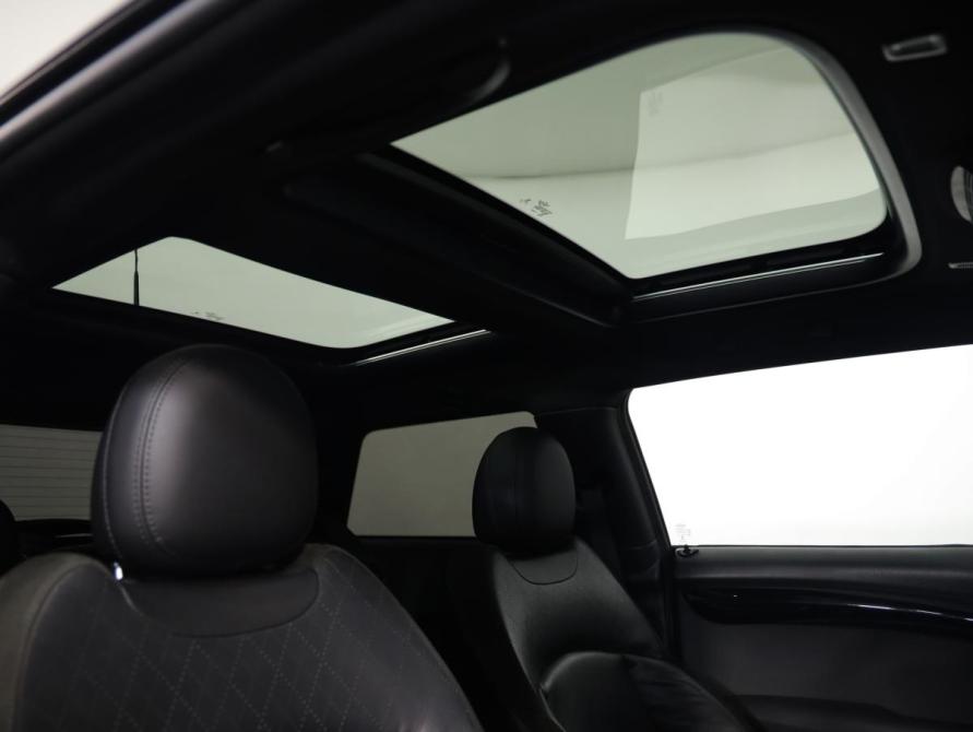Mini Hatch III (F55/F56) Рестайлинг 2 Санкт-Петербург  - изображение 23