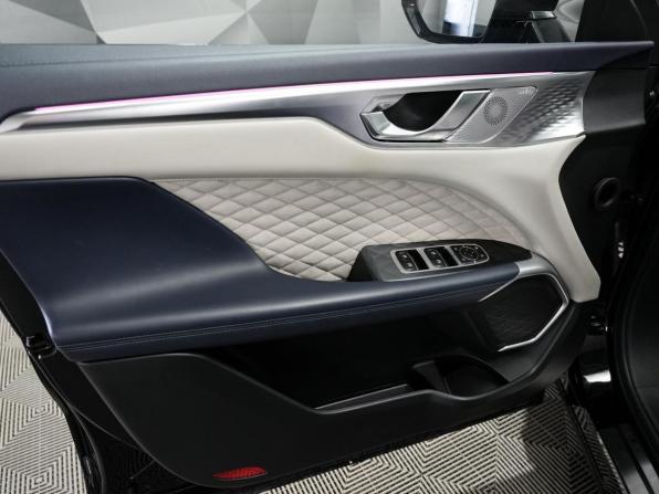 Wey 05 с пробегом 2023 года, цена 4 313 000 рублей, 15600 км, внедорожник, Автокод Объявления