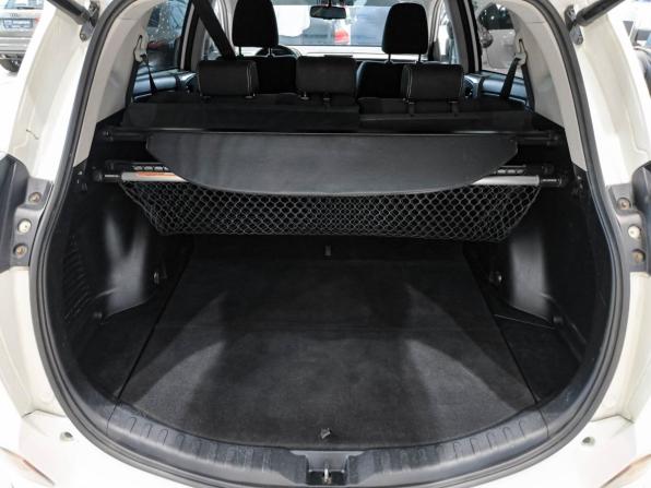 Toyota RAV4 IV (XA40) Рестайлинг с пробегом 2016 года, цена 2 180 000 рублей, 109460 км, внедорожник, Автокод Объявления