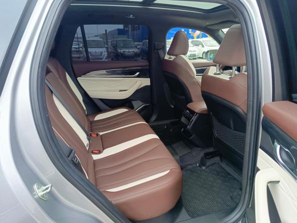 Geely Monjaro I с пробегом 2023 года, цена 3 099 995 рублей, 65366 км, внедорожник, Автокод Объявления