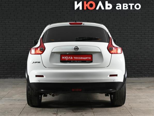 Nissan Juke I с пробегом 2014 года, цена 1 000 000 рублей, 108675 км, внедорожник, Автокод Объявления