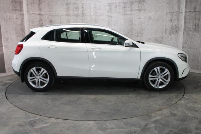 Mercedes-Benz GLA I (X156) с пробегом 2014 года, цена 1 925 000 рублей, 121753 км, внедорожник, Автокод Объявления