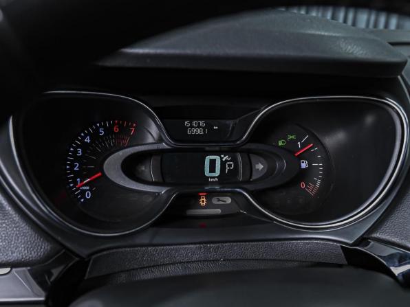 Renault Kaptur I Рестайлинг с пробегом 2021 года, цена 1 370 000 рублей, 151076 км, внедорожник, Автокод Объявления