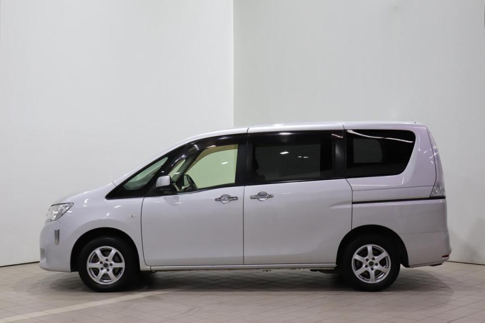 Nissan Serena IV (C26) Иркутск  - изображение 9