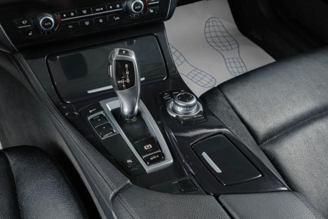 BMW 5 серии VI (F10/F11/F07) с пробегом 2012 года, цена 1 829 000 рублей, 233500 км, седан, Автокод Объявления
