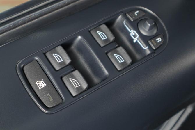 Land Rover Freelander II с пробегом 2007 года, цена 1 049 000 рублей, 255000 км, внедорожник, Автокод Объявления