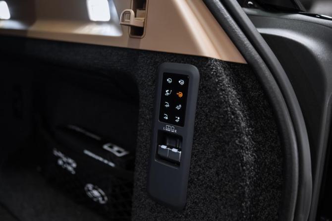 Новый Land Rover Range Rover V 2026 года, цена 23 900 000 рублей, внедорожник, Автокод Объявления