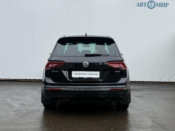 Volkswagen Tiguan II с пробегом 2019 года, цена 2 590 000 рублей, 177500 км, внедорожник, Автокод Объявления