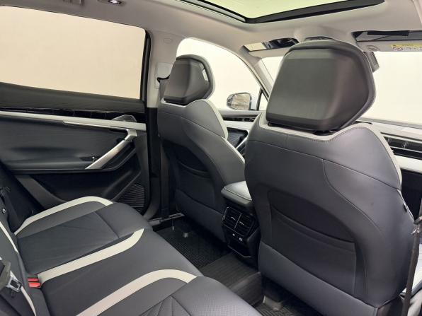 Geely Atlas II с пробегом 2024 года, цена 3 180 000 рублей, 19326 км, внедорожник, Автокод Объявления