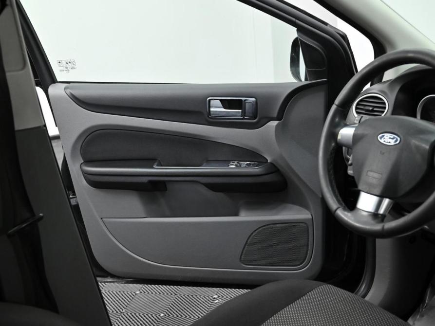 Ford Focus II Рестайлинг Москва  - изображение 11