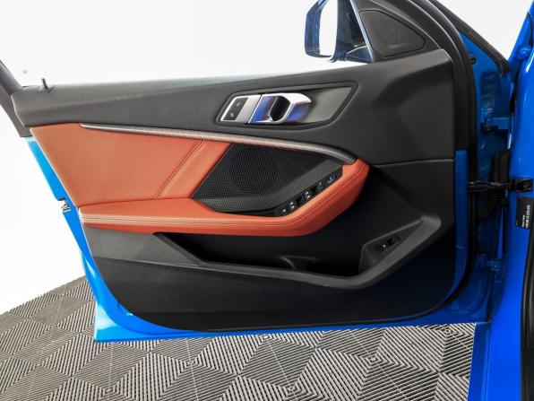 BMW 1 серии III (F40) с пробегом 2019 года, цена 3 150 000 рублей, 107221 км, хэтчбек, Автокод Объявления