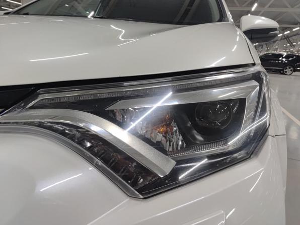 Toyota RAV4 IV (XA40) Рестайлинг с пробегом 2017 года, цена 2 415 000 рублей, 180917 км, внедорожник, Автокод Объявления