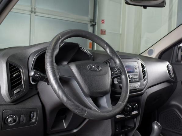 Lada (ВАЗ) XRAY I с пробегом 2017 года, цена 599 999 рублей, 94642 км, хэтчбек, Автокод Объявления