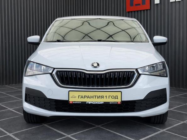 Skoda Rapid II с пробегом 2021 года, цена 1 297 000 рублей, 138036 км, лифтбек, Автокод Объявления